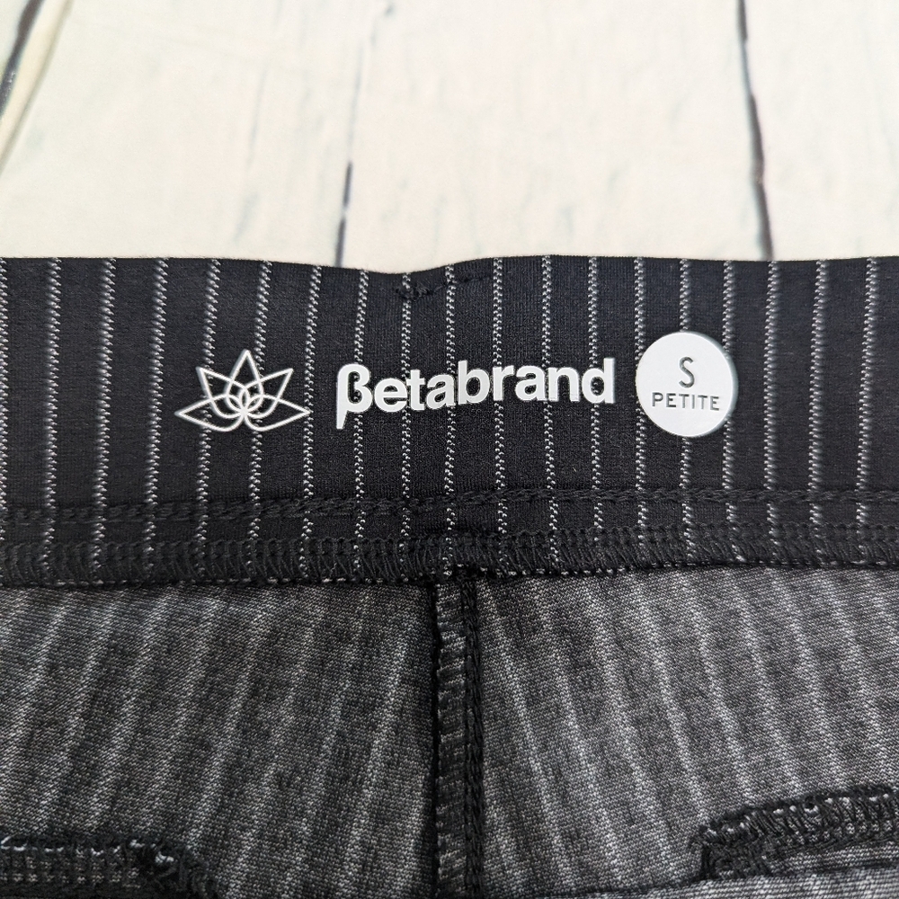 Betabrand straight leg pull on pants - Picture 2 of 6